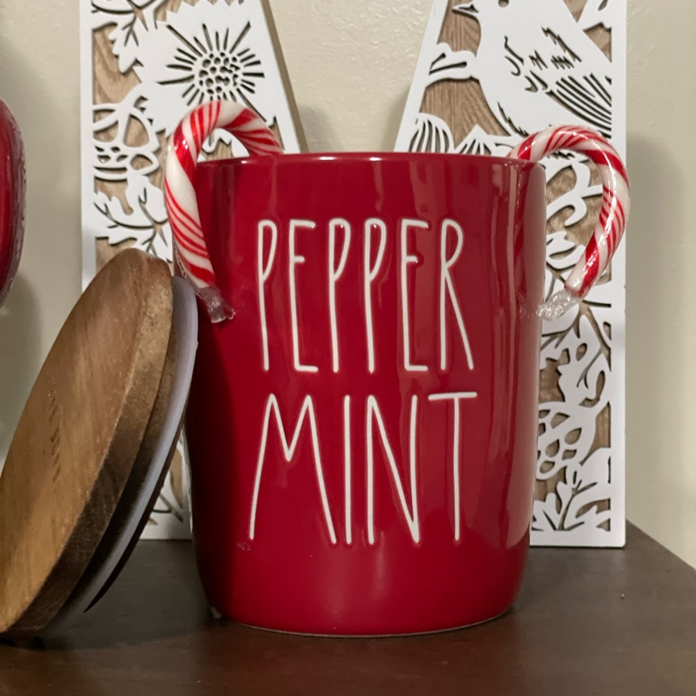 Rae Dunn Peppermint cellar🇺🇸